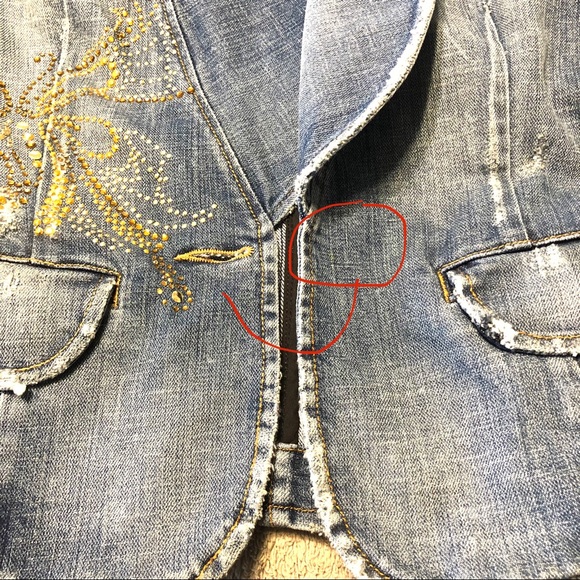 Blue Denim Distressed Gold Butterfly Jean Jacket by Marciano/Guess size Small - Picture 13 of 13
